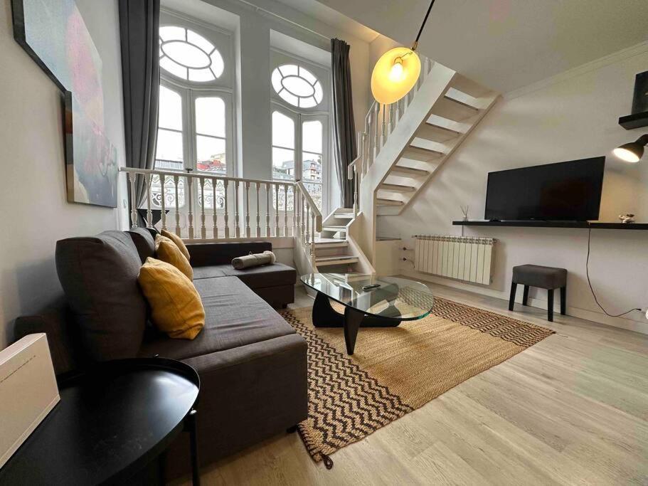 En Un Edificio Senorial: Duplex Totalmente Nuevo. Apartment Vigo Luaran gambar