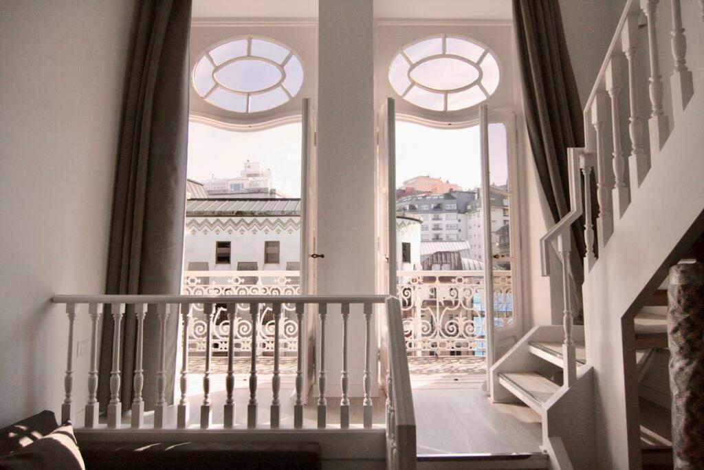 En Un Edificio Senorial: Duplex Totalmente Nuevo. Apartment Vigo Luaran gambar